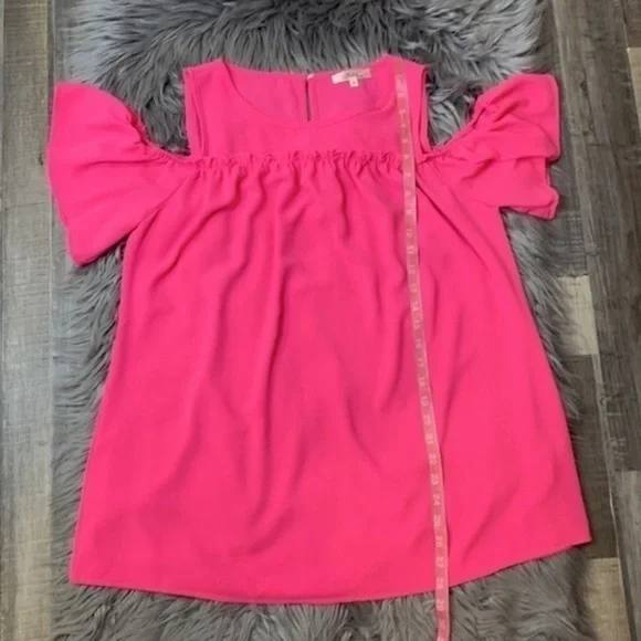 Andreé by Unit cold shoulder flutter top hot pink M - Picture 4 of 6
